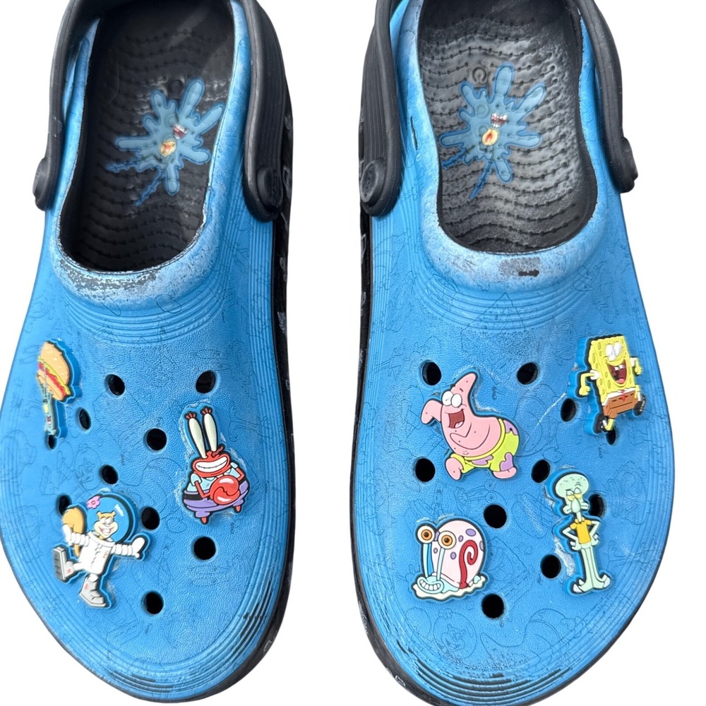 Crocs SpongeBob SquarePants Clogs Blue Black Junior Size J5 Jibbitz‎ Charms